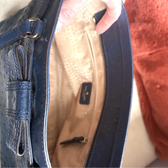 Kate Spade Medium Harmony Valencia Road French Navy Purse/Tote Ostrich texture - Picture 6 of 10